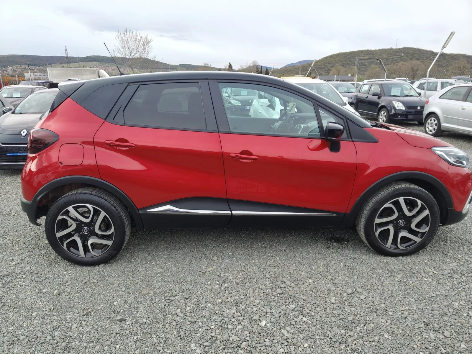 Renault Captur 1.2dci - изображение 4