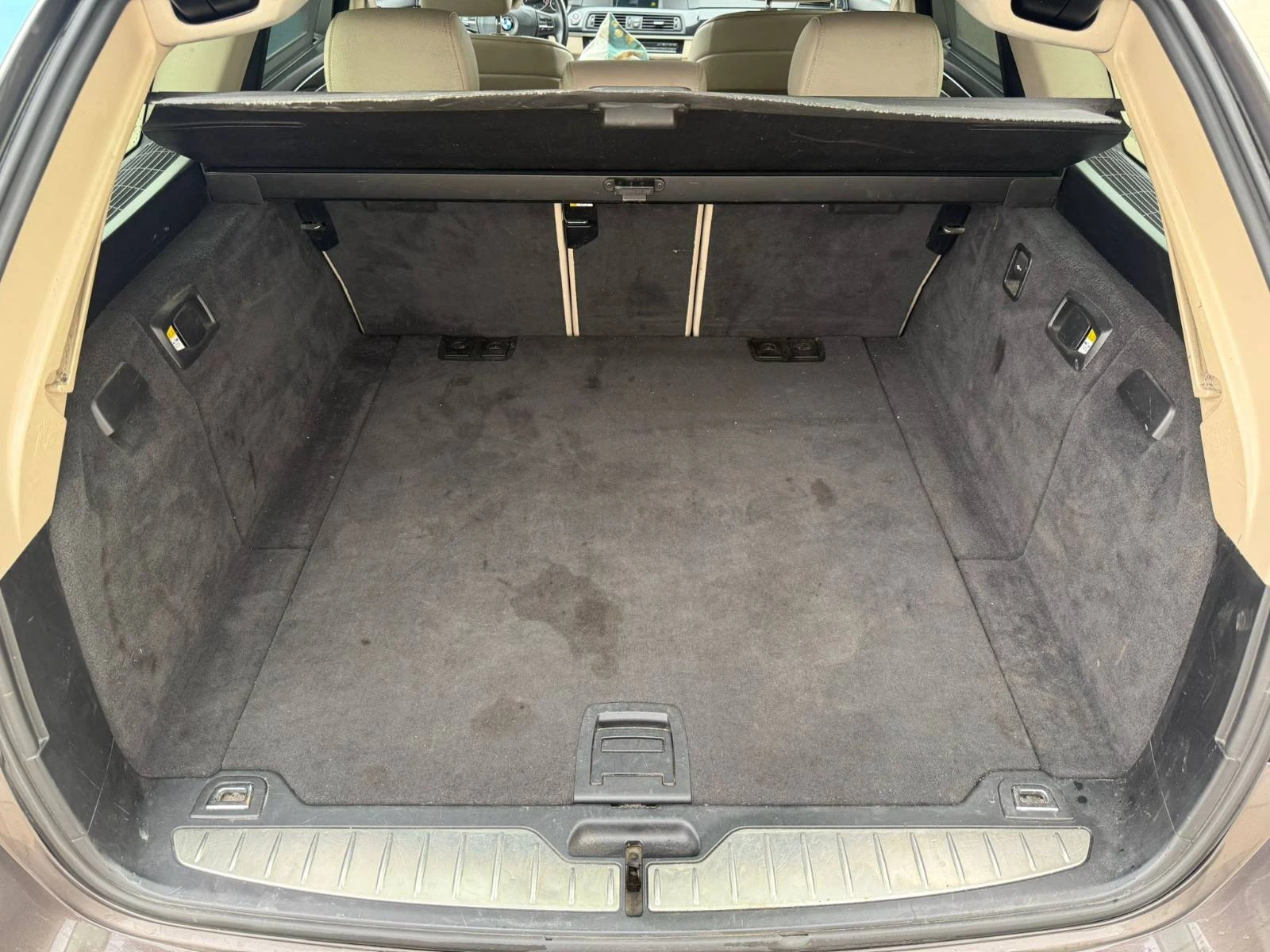 BMW 520 D F11 184hp 6ск Клима-Нави! ТОП СЪСТОЯНИЕ! - изображение 9