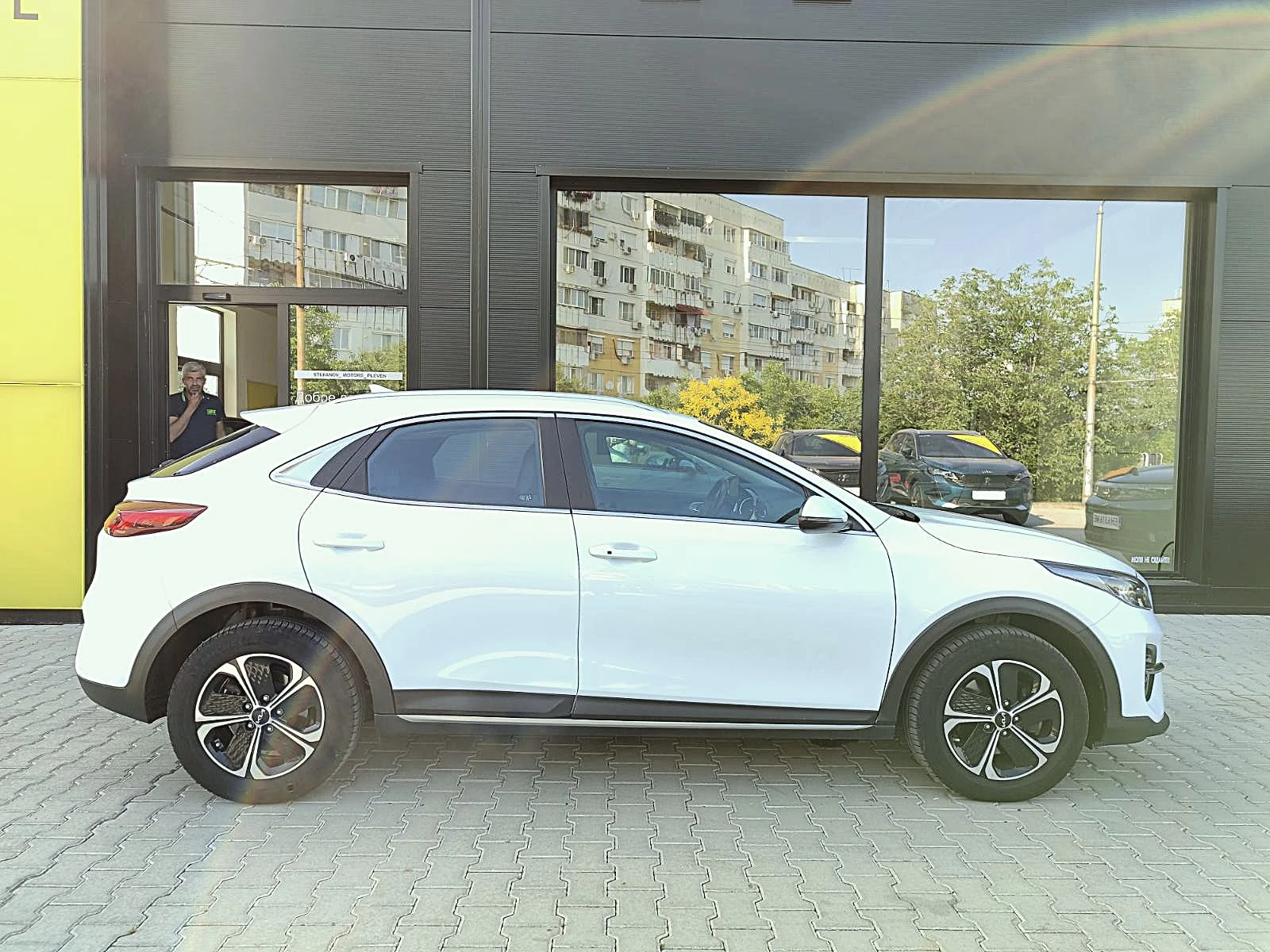 Kia XCeed Vision 1.6 GDI Plug-in-Hybrid (141hp) AT6 - изображение 4