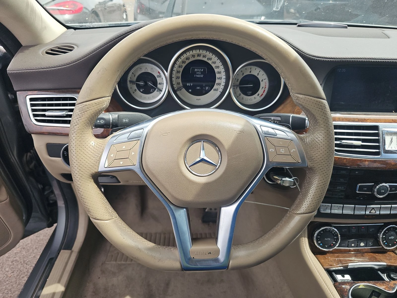 Mercedes-Benz CLS 550 AMG* LANE ASSIST* HARMAN* KEYLESS GO* ПОДГРЕВ* М.Т - изображение 7