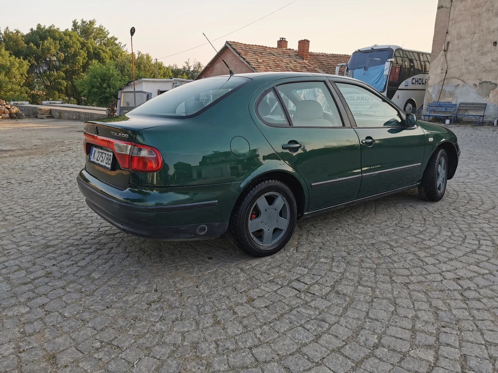 Seat Toledo 1.6 SR Газов Инж.  - изображение 2