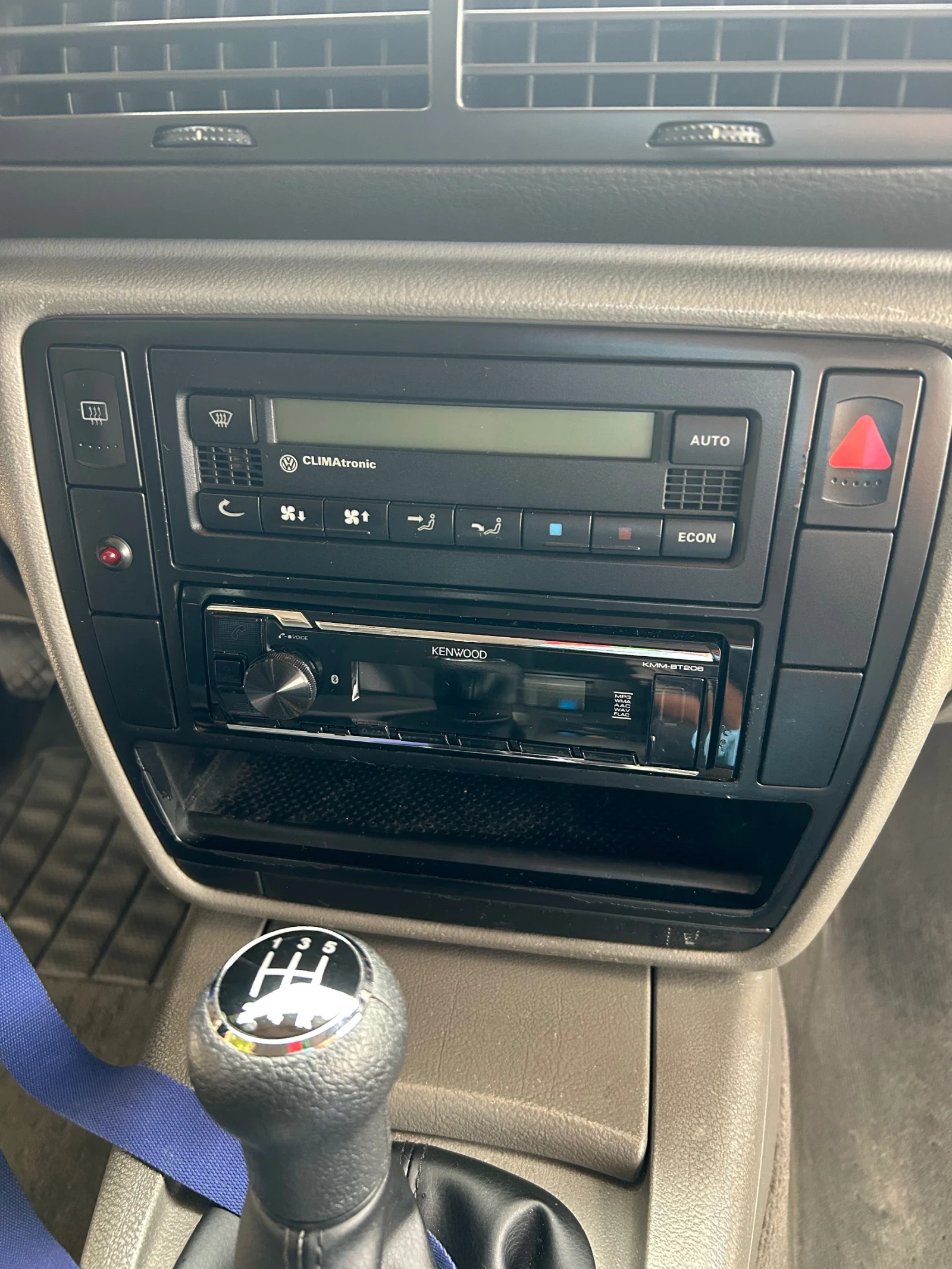 VW Passat | Mobile.bg   6