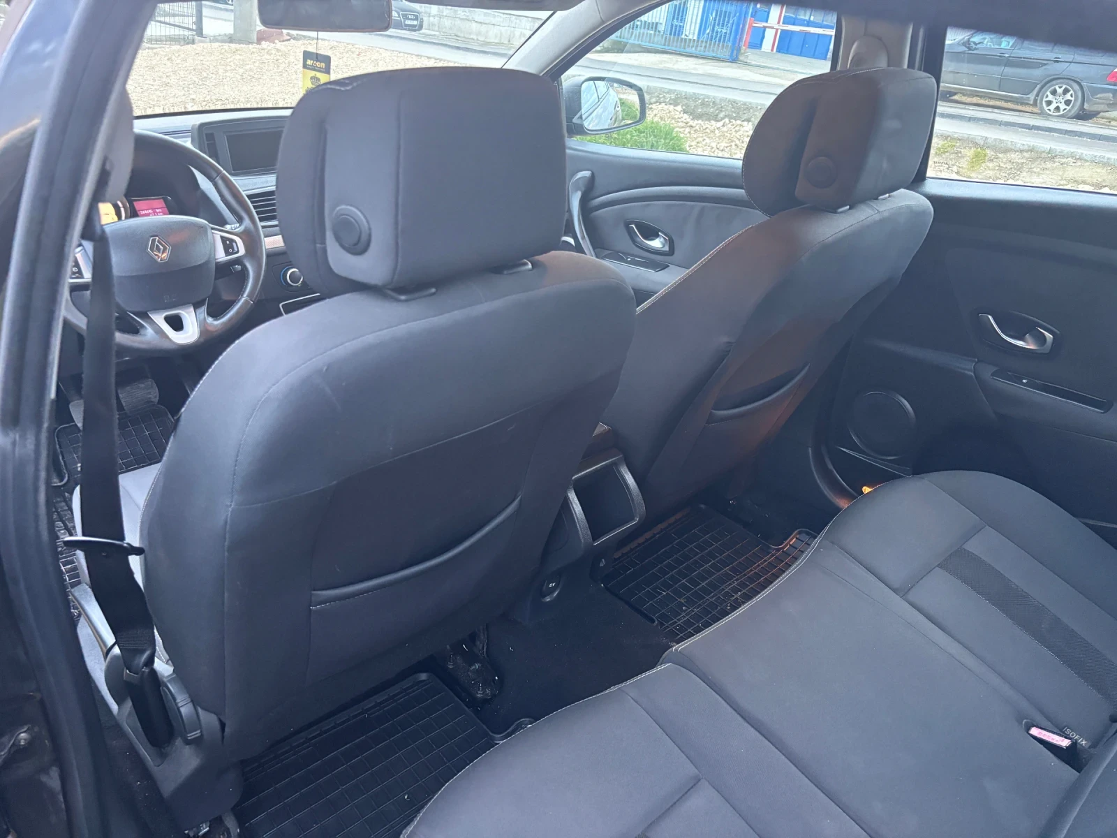 Renault Megane 1.5 dci - изображение 7