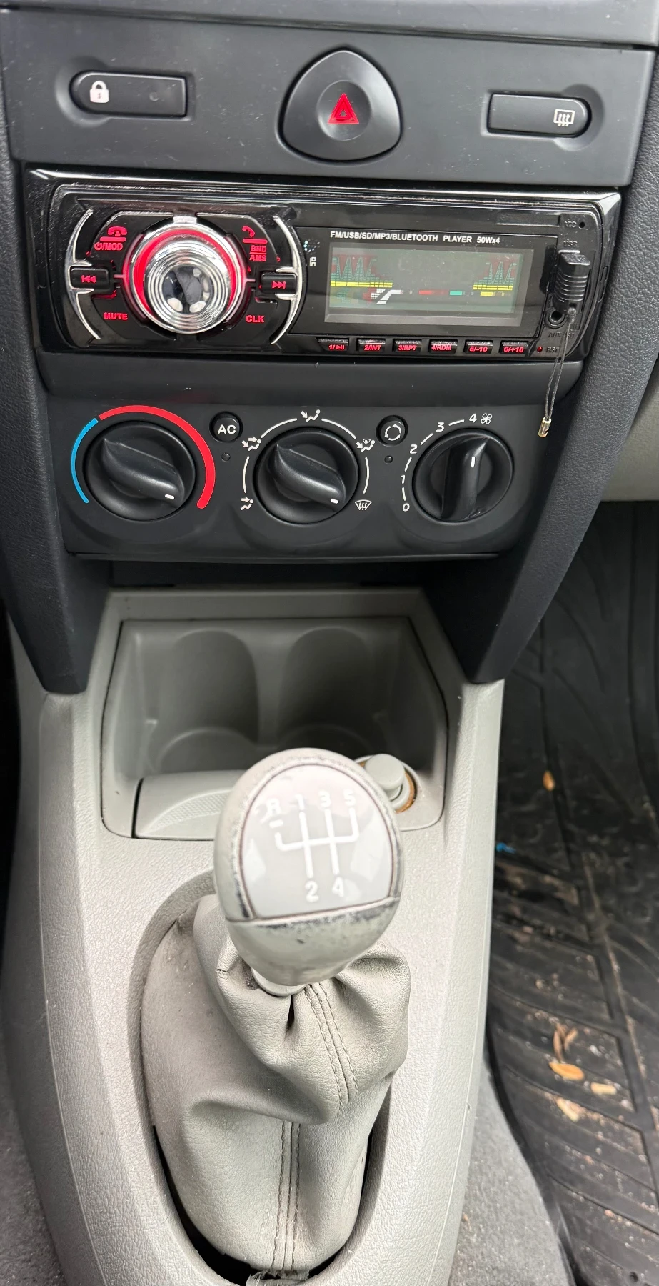 Renault Clio 1.4 ��� | Mobile.bg � ����������� 8