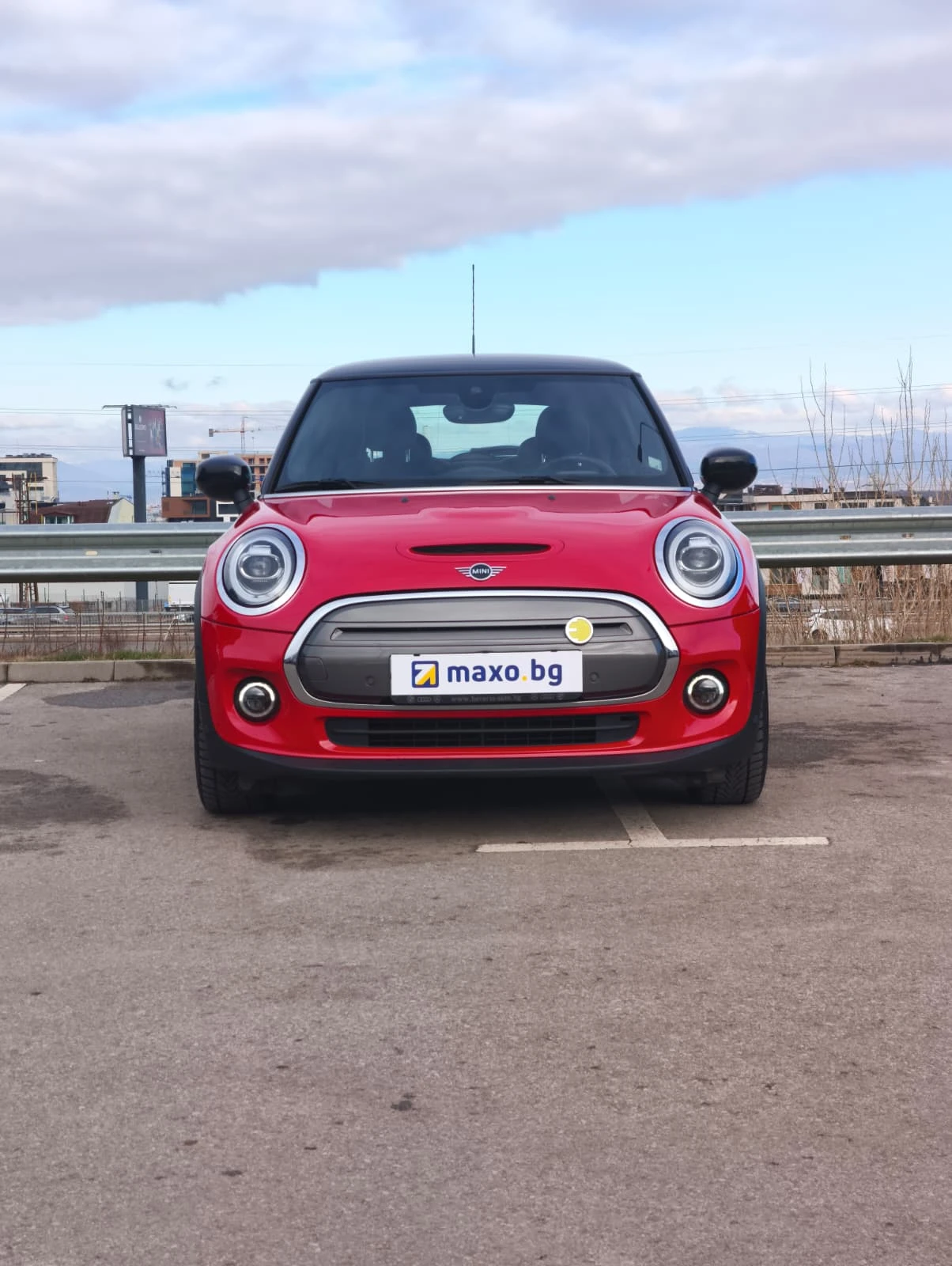 Mini Cooper SE - изображение 2