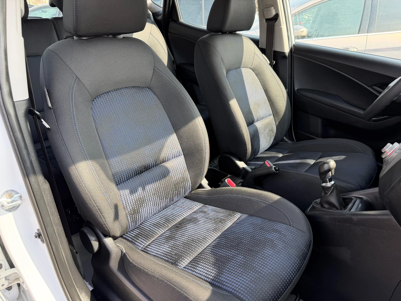 Hyundai Ix20 1.4 90CV BI-FUEL ECONEXT COMFORT EURO6B | Mobile.bg � ����������� 11