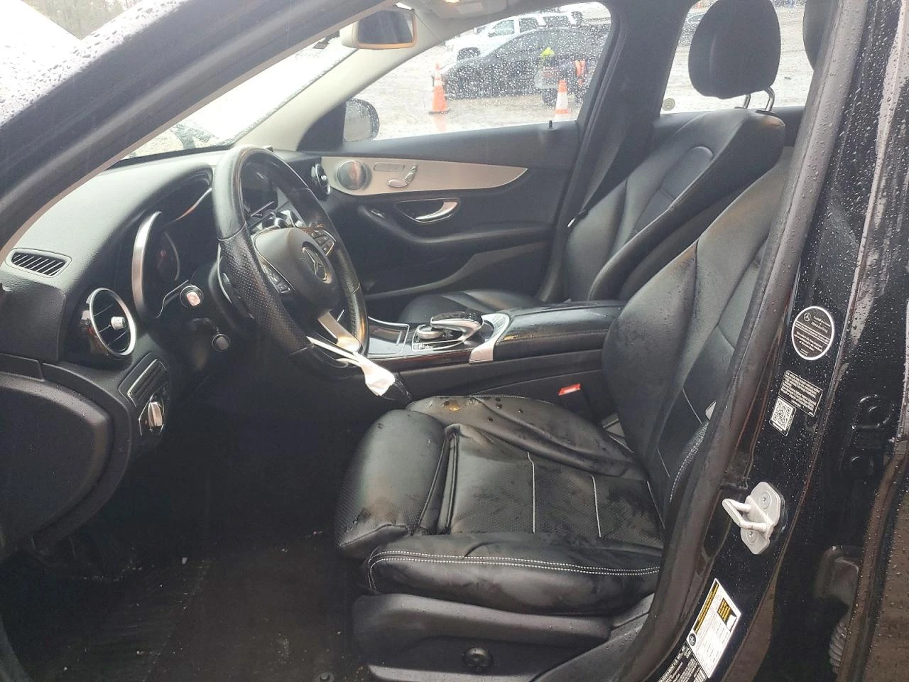 Mercedes-Benz C 300 2.0l 4Matic, снимка 8 - Автомобили и джипове - 53964679