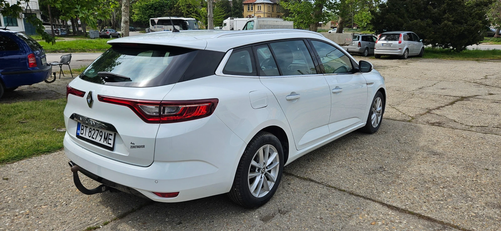 Renault Megane 1.5DCI, снимка 3 - Автомобили и джипове - 54412273