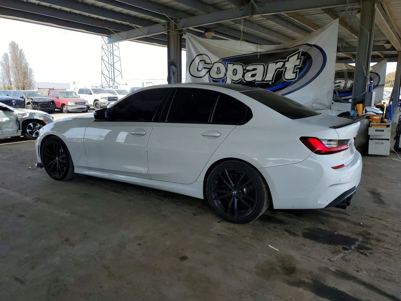 BMW M3 3.0l 40I, снимка 2 - Автомобили и джипове - 54726055