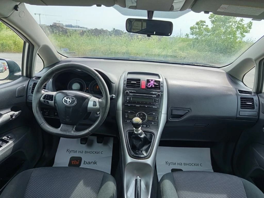 Toyota Auris, снимка 7 - Автомобили и джипове - 54852787