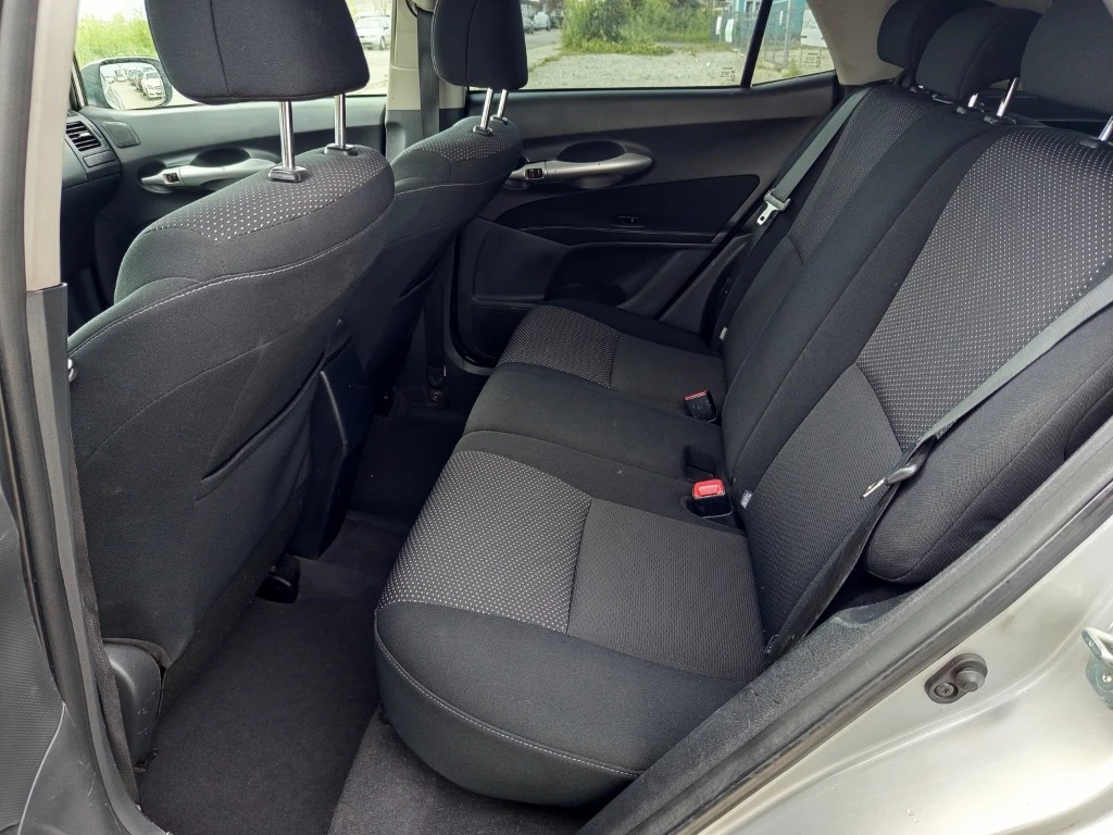 Toyota Auris, снимка 13 - Автомобили и джипове - 54852787