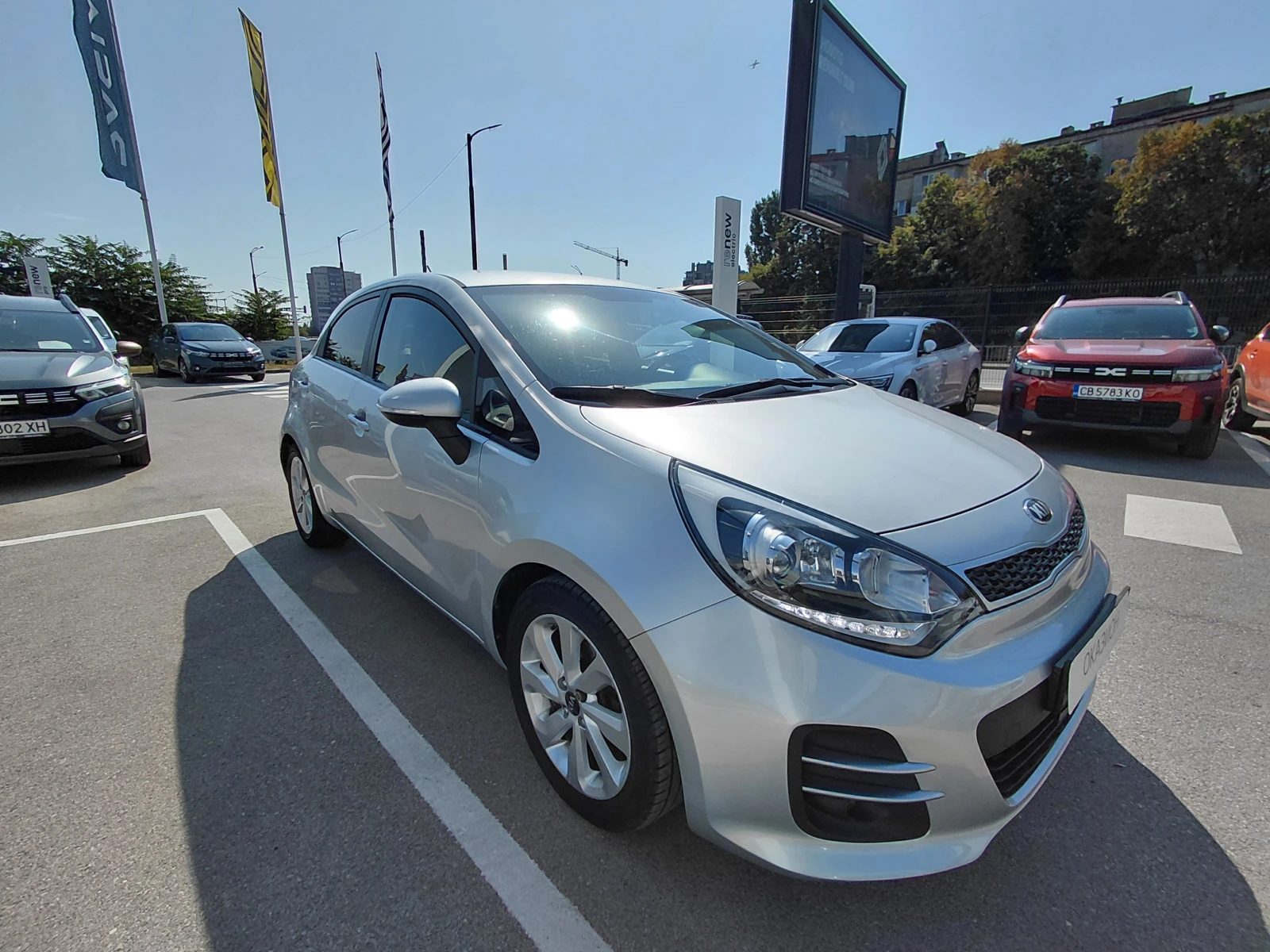 Kia Rio 1.4i LPG 110k.c., снимка 3 - Автомобили и джипове - 55102921
