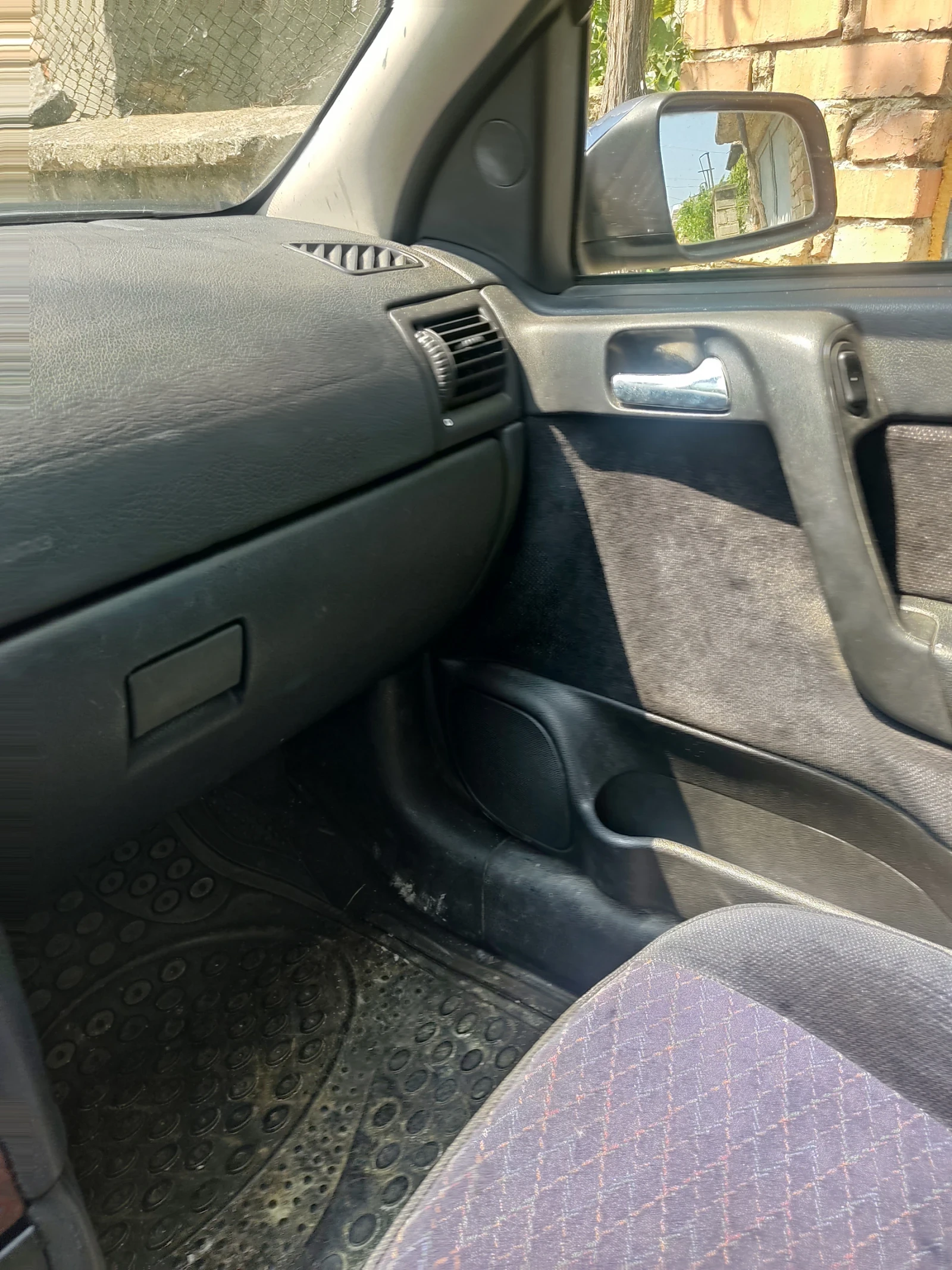 Opel Astra, снимка 3 - Автомобили и джипове - 55117620