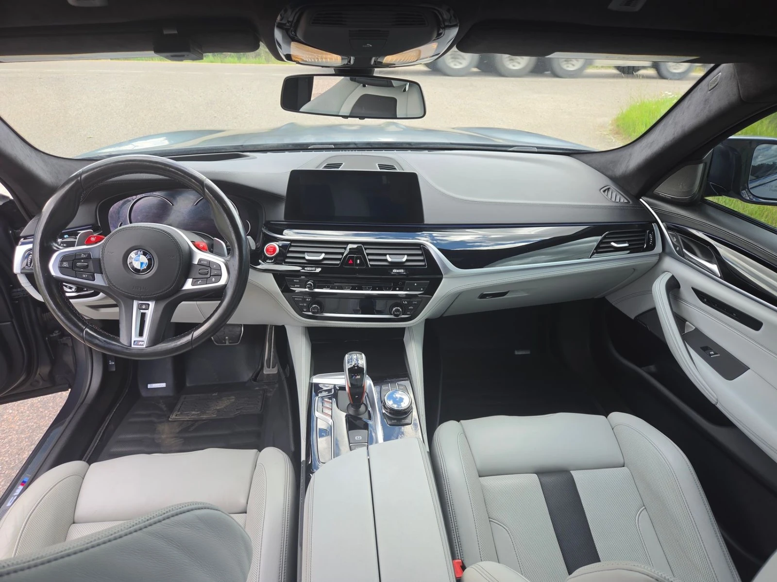 BMW M5 Автокредит Цена до България, снимка 9 - Автомобили и джипове - 55493681