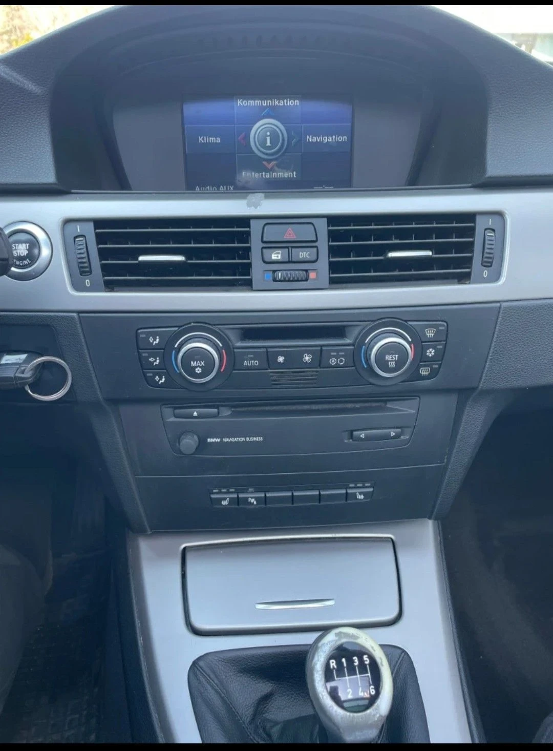 BMW 320, снимка 16 - Автомобили и джипове - 55771399