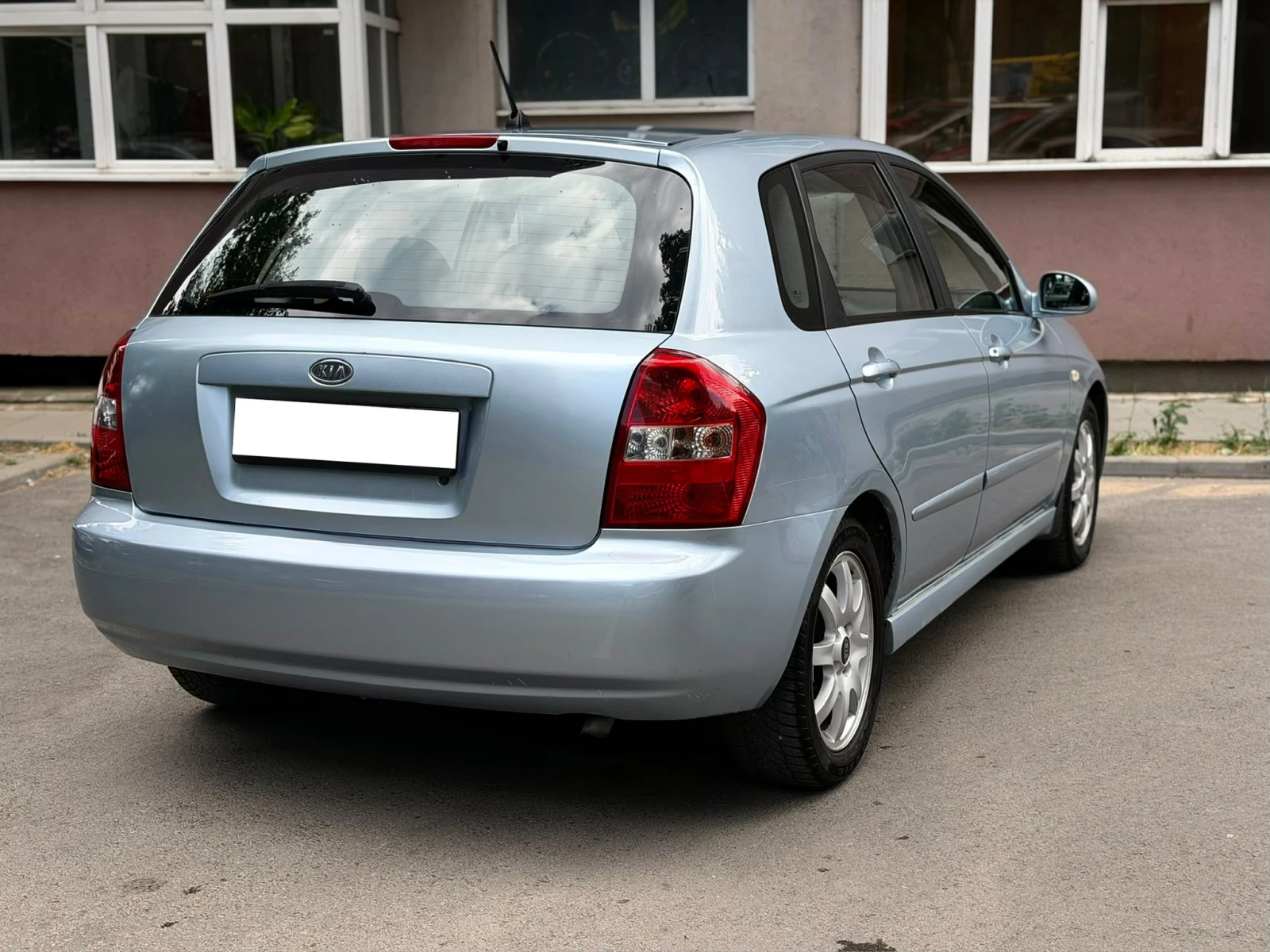 Kia Cerato, снимка 4 - Автомобили и джипове - 55776692