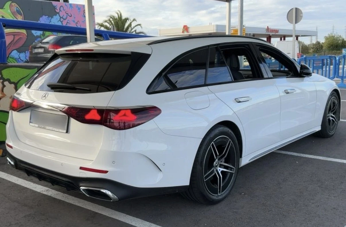 Mercedes-Benz E 220 Mild-Hybrid T-Modell AMG Line Advanced Гаранция, снимка 2 - Автомобили и джипове - 56076522