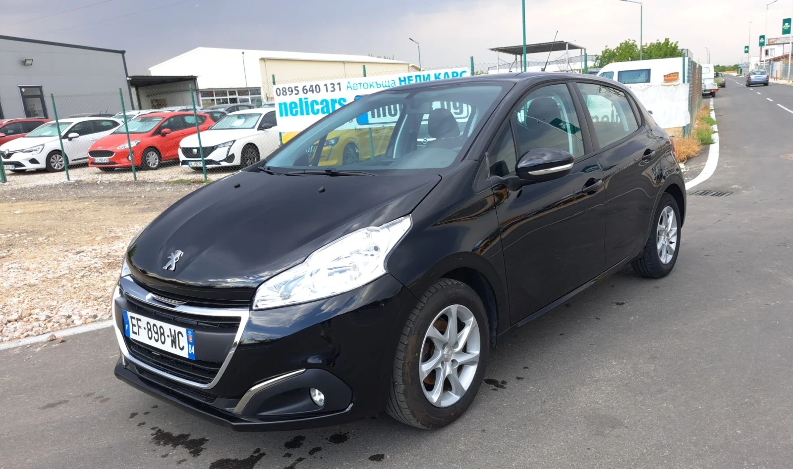 Peugeot 208 1.2i VTI