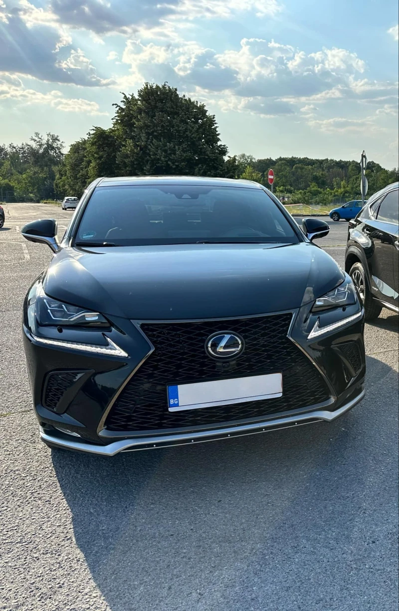 Lexus NX 300h F-SPORT PREMIUM+ , Всички екстри, Гаранция , снимка 2 - Автомобили и джипове - 49084689