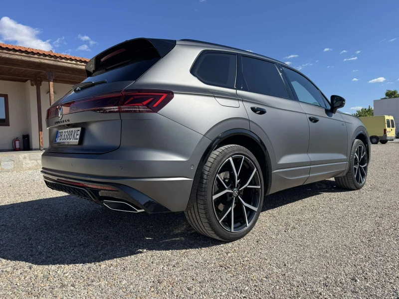VW Touareg R-Line 3.0 TDI DSG, снимка 7 - Автомобили и джипове - 51805925