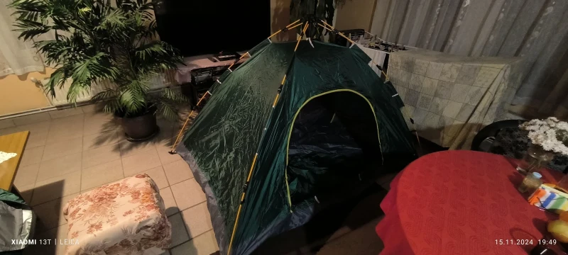 Kia Sportage 2.0 TD , снимка 12 - Автомобили и джипове - 52975846