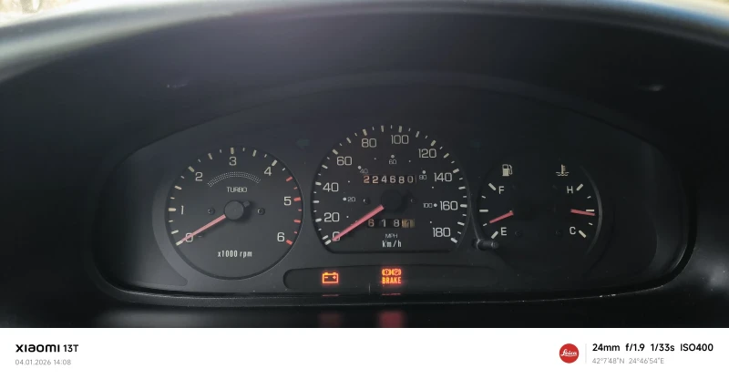 Kia Sportage 2.0 TD , снимка 6 - Автомобили и джипове - 52975846