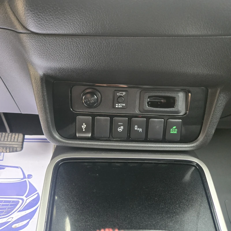 Mitsubishi Outlander 3.0L, AWD,  LIMITED, FULL, 7места, снимка 13 - Автомобили и джипове - 52998913