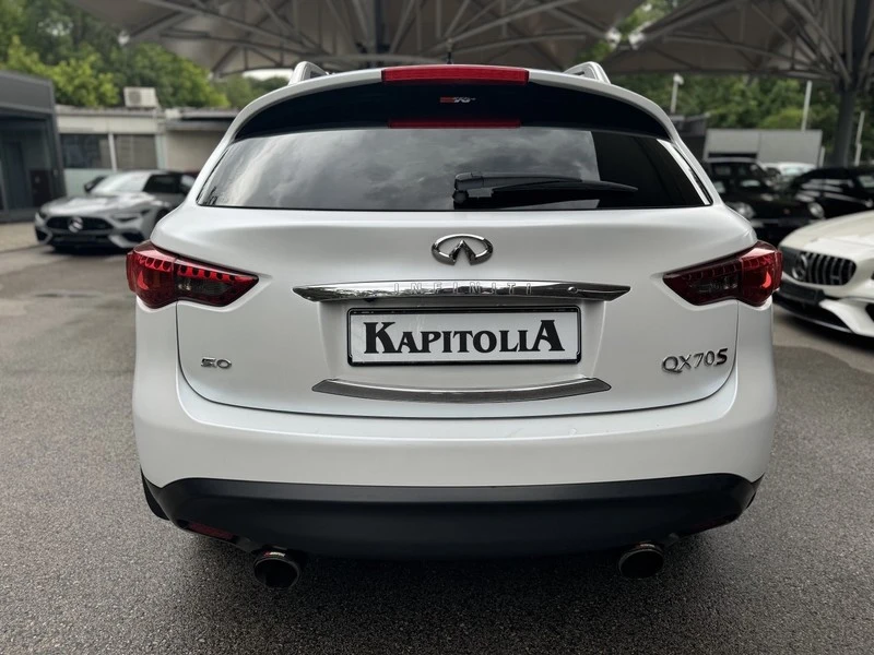 Infiniti QX70, снимка 6 - Автомобили и джипове - 46058094