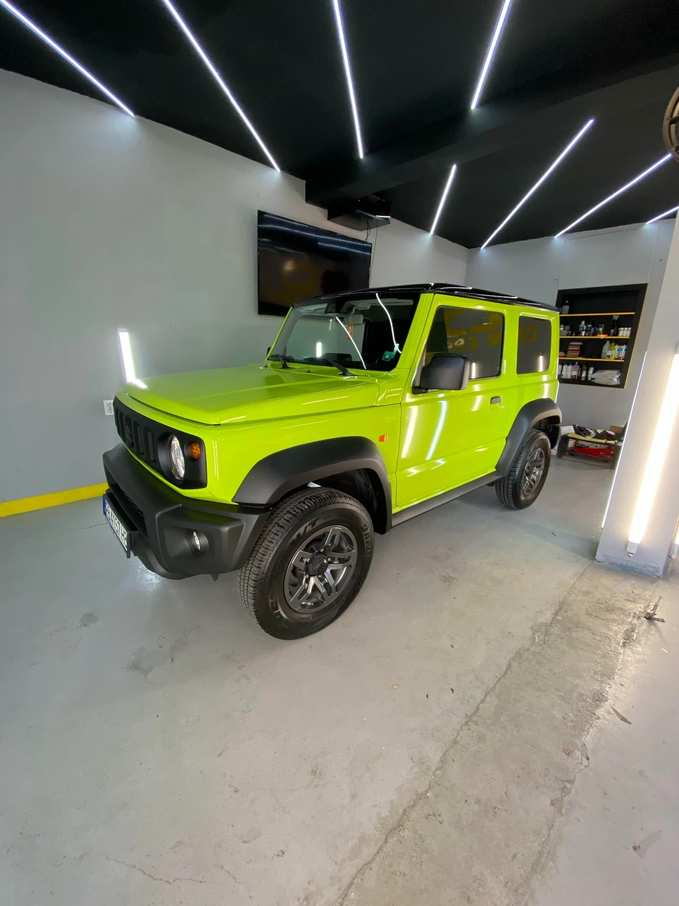 Suzuki Jimny   | Mobile.bg   14