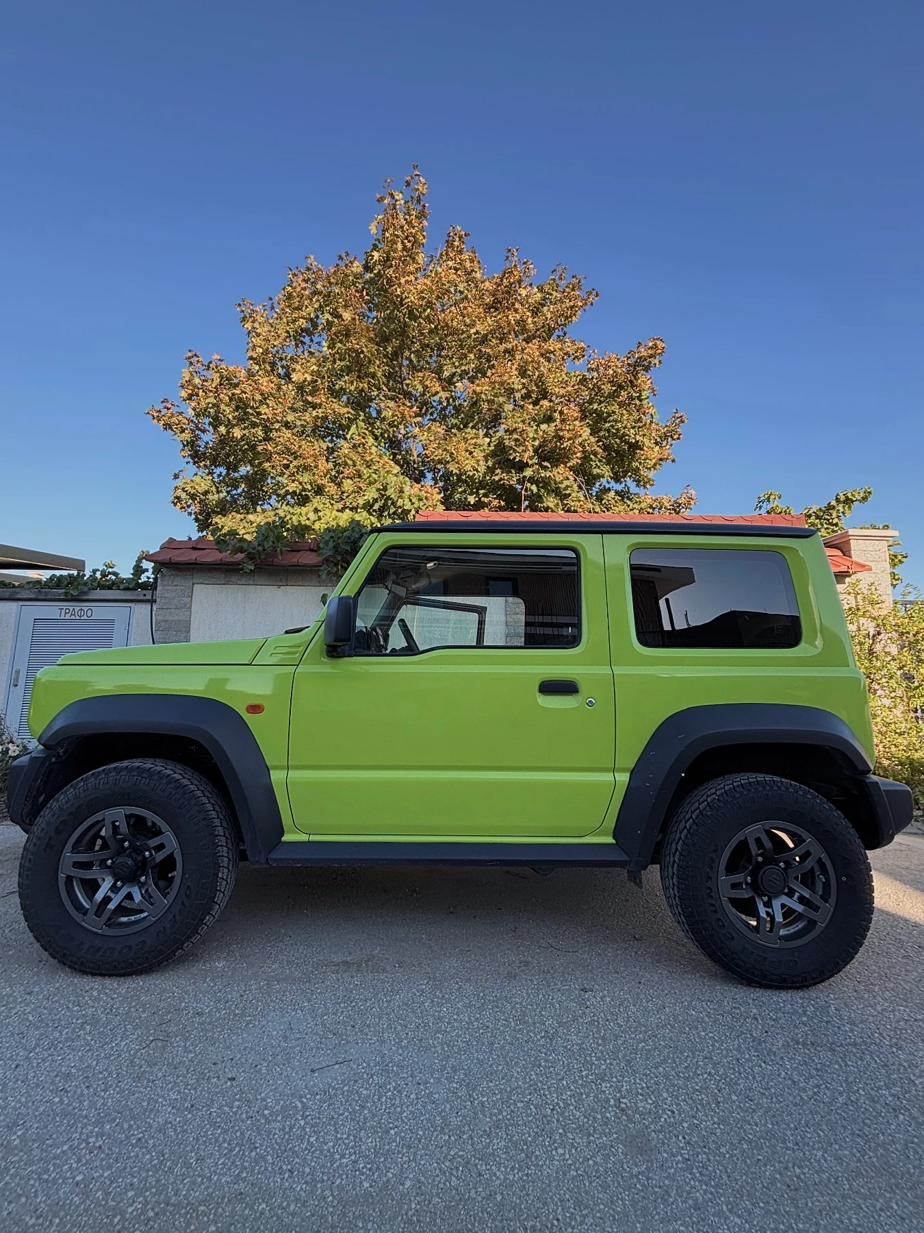 Suzuki Jimny   | Mobile.bg   13