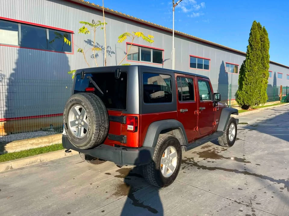 Jeep Wrangler 3.6 Unlimited Sport - изображение 5