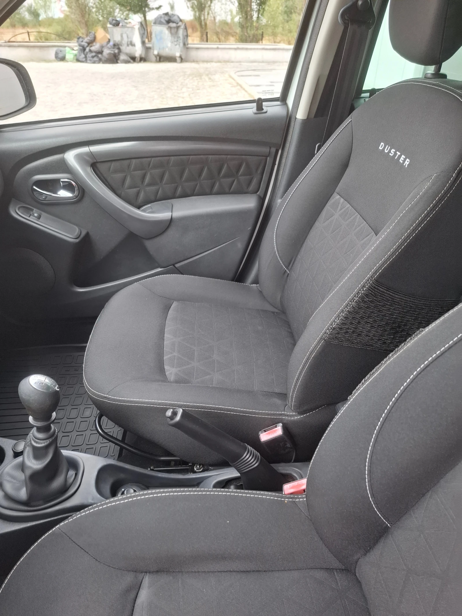 Dacia Duster 1.5 dCI - изображение 9