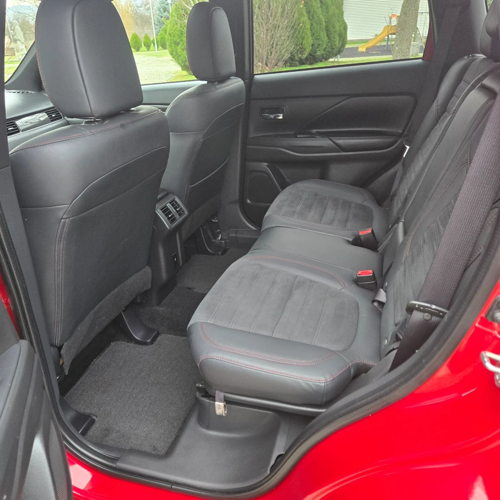 Mitsubishi Outlander 3.0L, AWD,  LIMITED, FULL, 7����� | Mobile.bg � ����������� 9