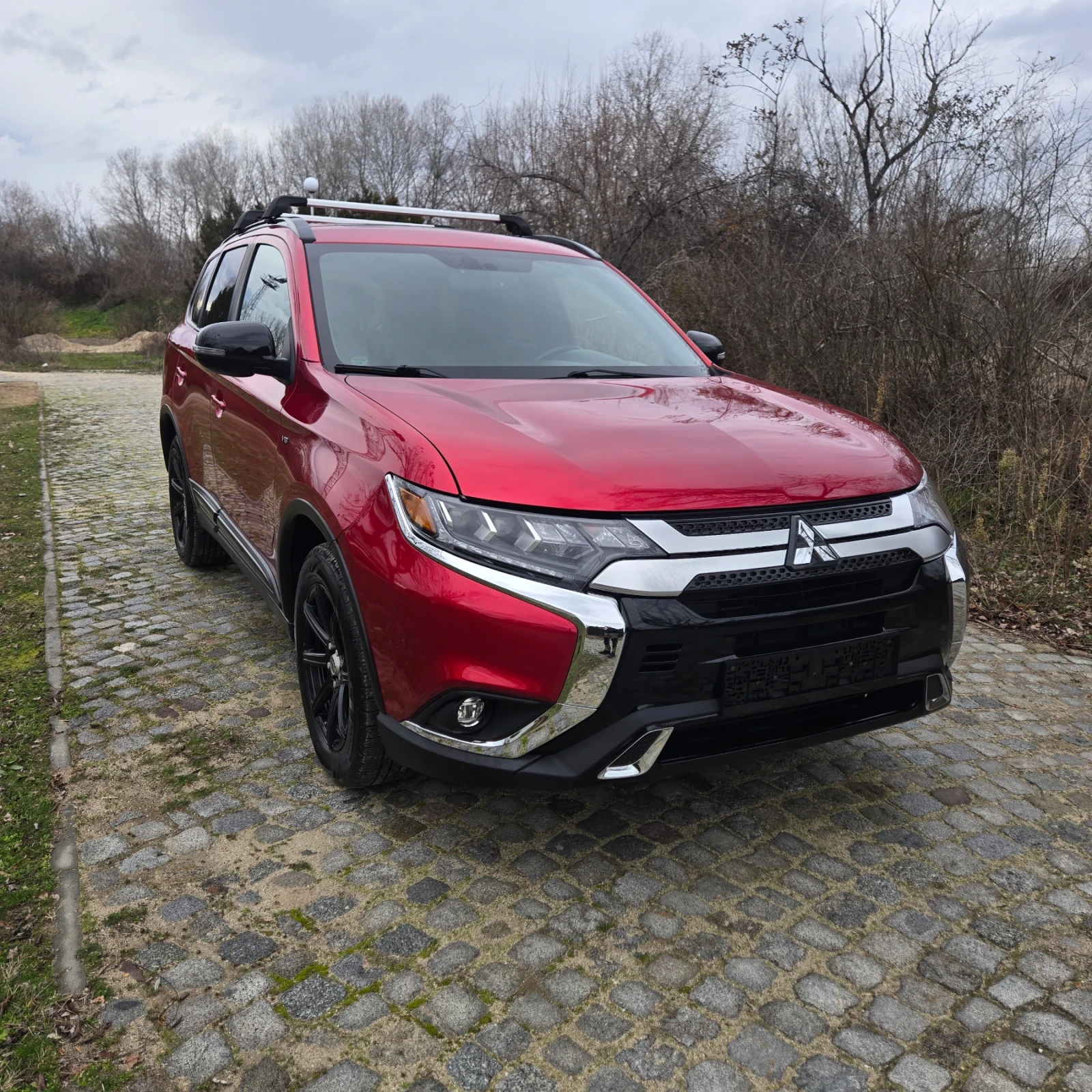 Mitsubishi Outlander 3.0L, AWD,  LIMITED, FULL, 7����� | Mobile.bg � ����������� 3