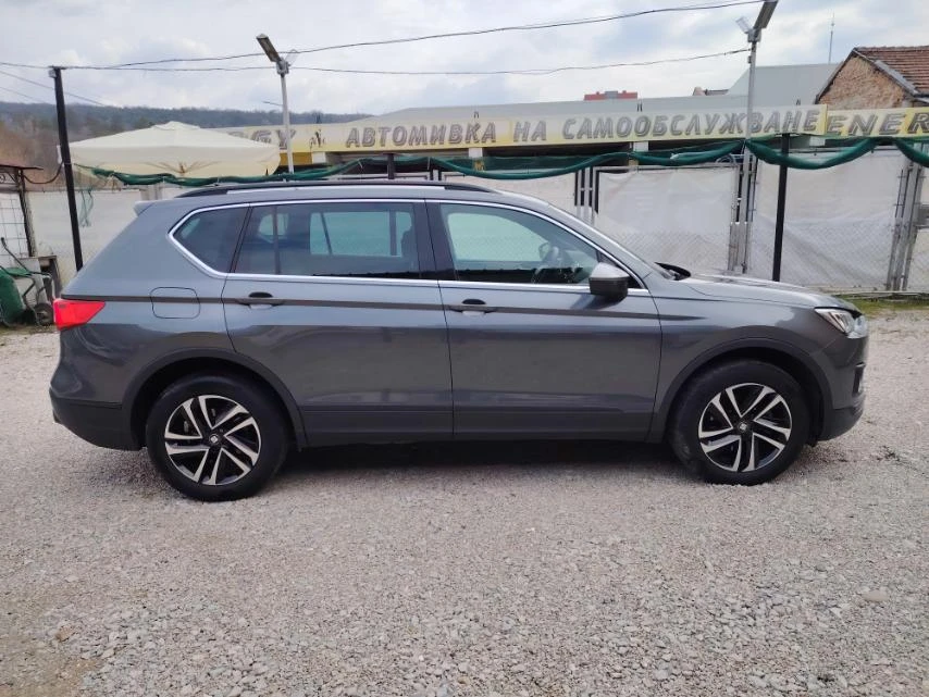 Seat Tarraco 4х4-DSG-2.0TDi-150кс-БЕЗУПРЕЧЕН!-, снимка 6 - Автомобили и джипове - 53963676