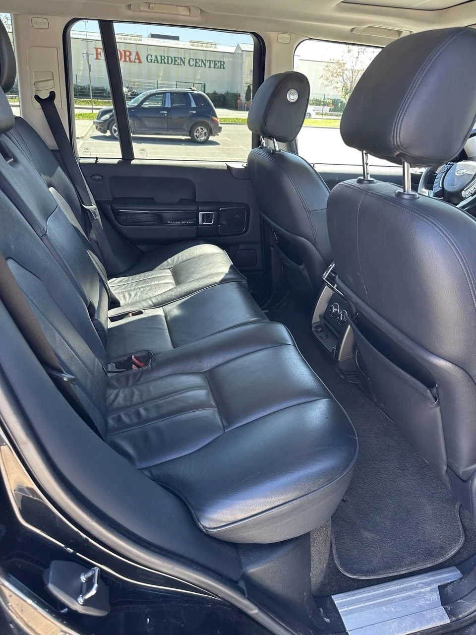 Land Rover Range rover, снимка 10 - Автомобили и джипове - 54341864