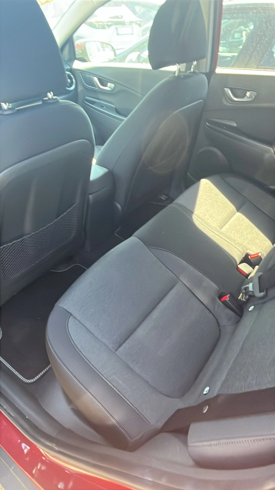 Hyundai Kona 39kWh, снимка 12 - Автомобили и джипове - 54409829