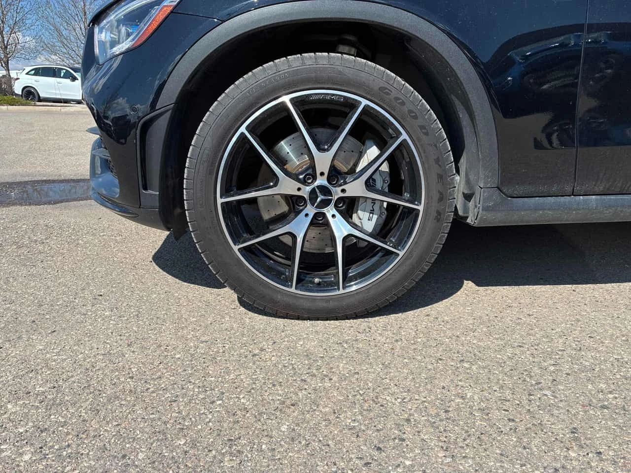 Mercedes-Benz GLC 43 AMG ПОДГРЕВИ * ПАНО * KEYLESS * CARFAX, снимка 7 - Автомобили и джипове - 54647780