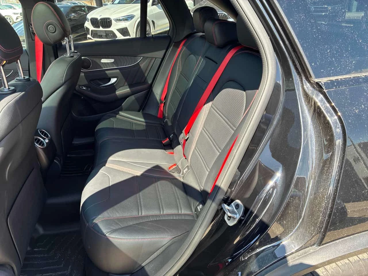 Mercedes-Benz GLC 43 AMG ПОДГРЕВИ * ПАНО * KEYLESS * CARFAX, снимка 10 - Автомобили и джипове - 54647780