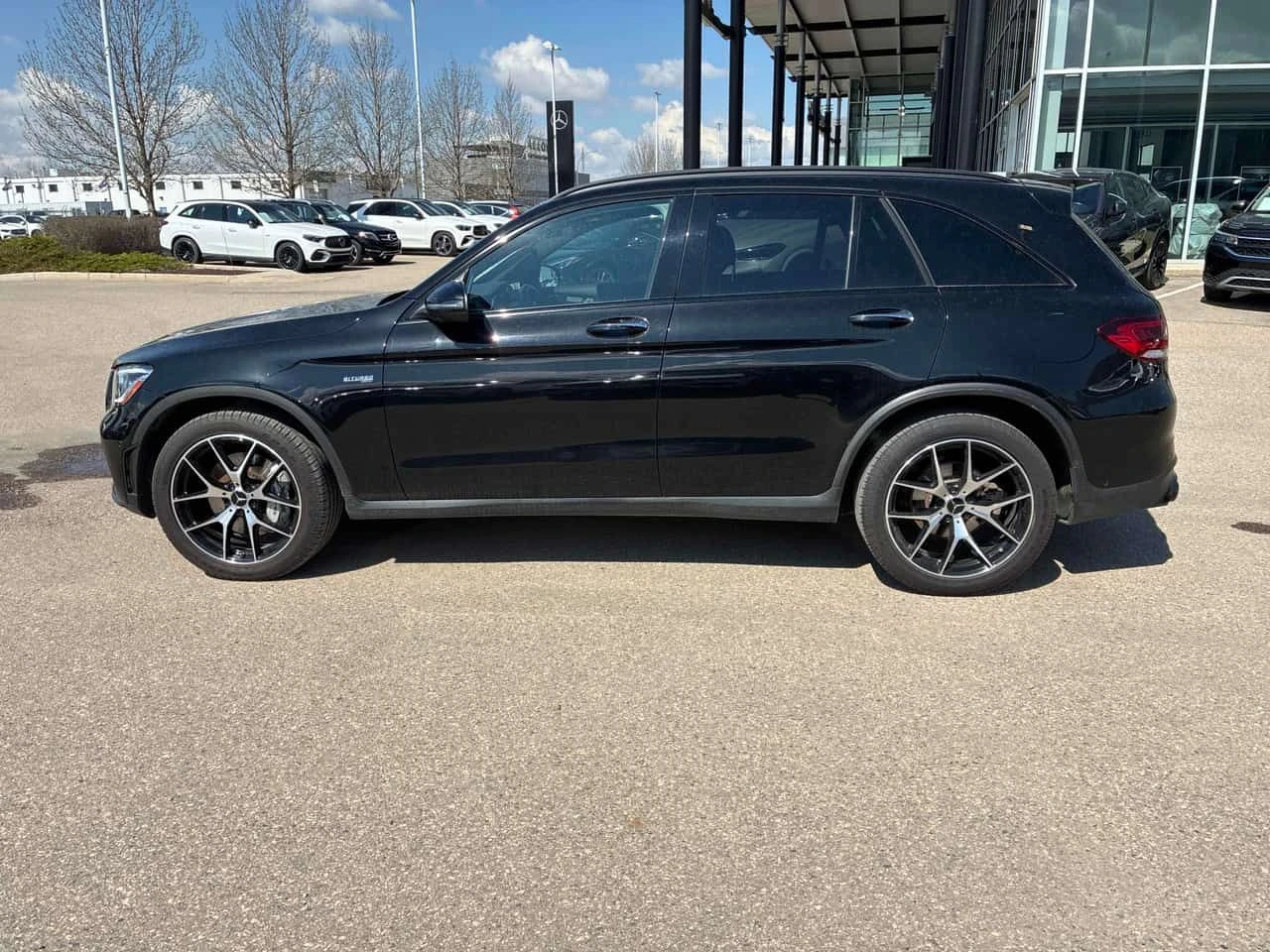 Mercedes-Benz GLC 43 AMG ПОДГРЕВИ * ПАНО * KEYLESS * CARFAX, снимка 2 - Автомобили и джипове - 54647780