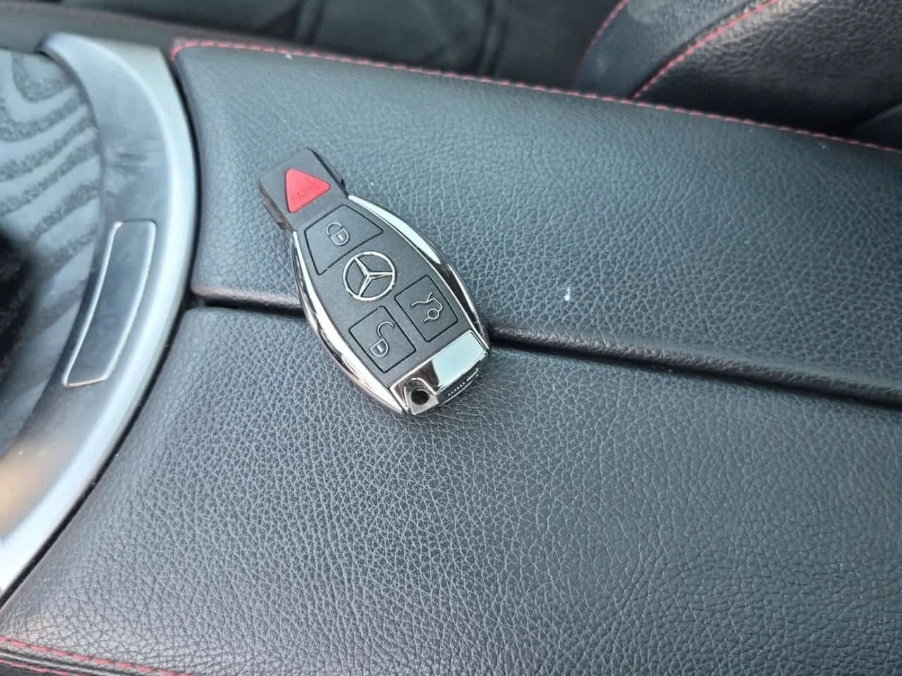 Mercedes-Benz GLC 43 AMG | DISTRONIC| 360| BURMESTER| ПАНОРАМА| CARFAX, снимка 12 - Автомобили и джипове - 54827510