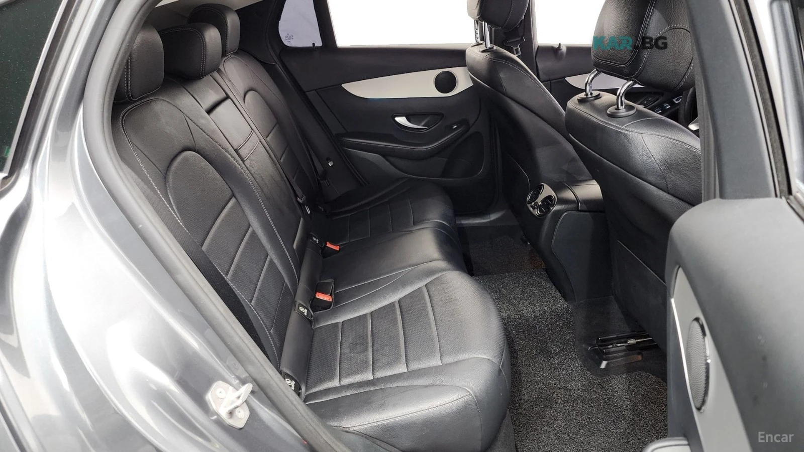 Mercedes-Benz GLC 220 D 4MATIC COUPE Автокредит Цена до България, снимка 15 - Автомобили и джипове - 55190385