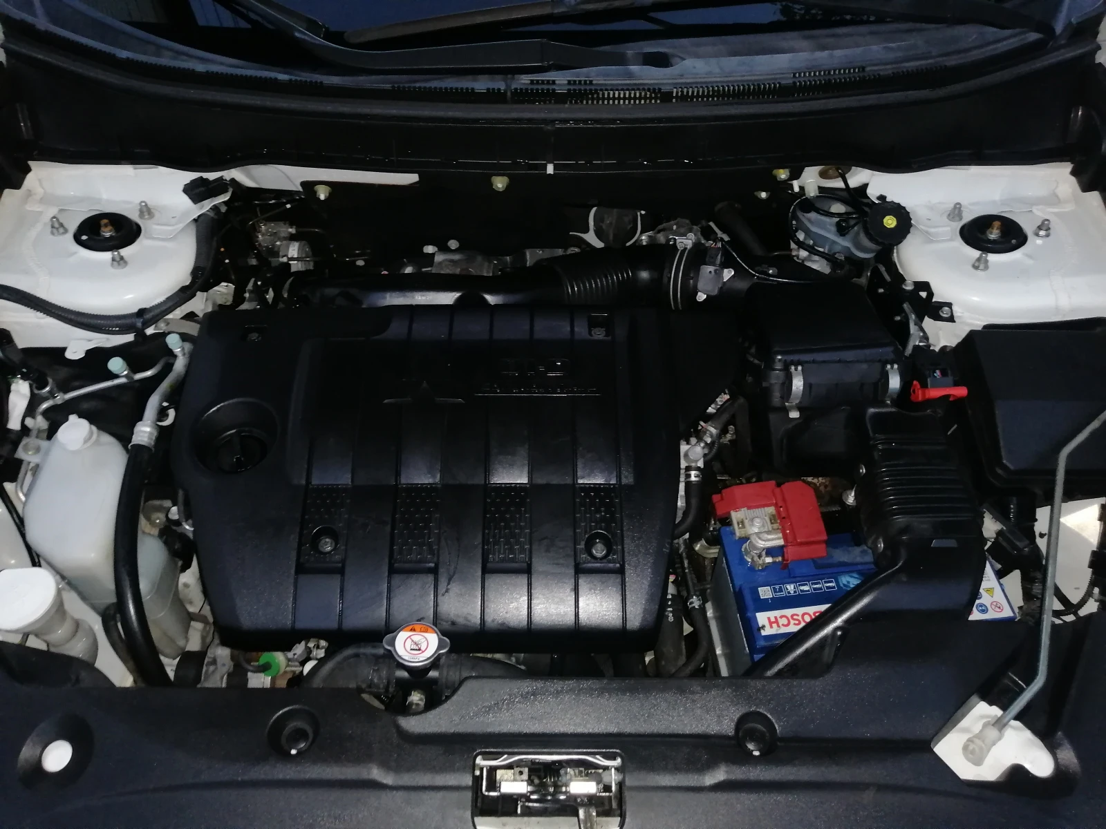 Mitsubishi ASX 1.8 DiD, снимка 10 - Автомобили и джипове - 55494878