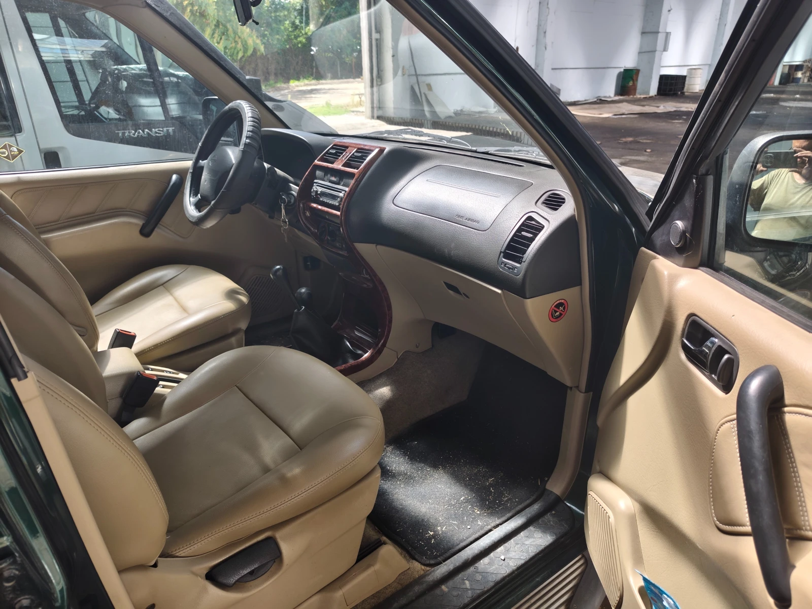 Nissan Terrano 2.7TDI, снимка 9 - Автомобили и джипове - 56007055