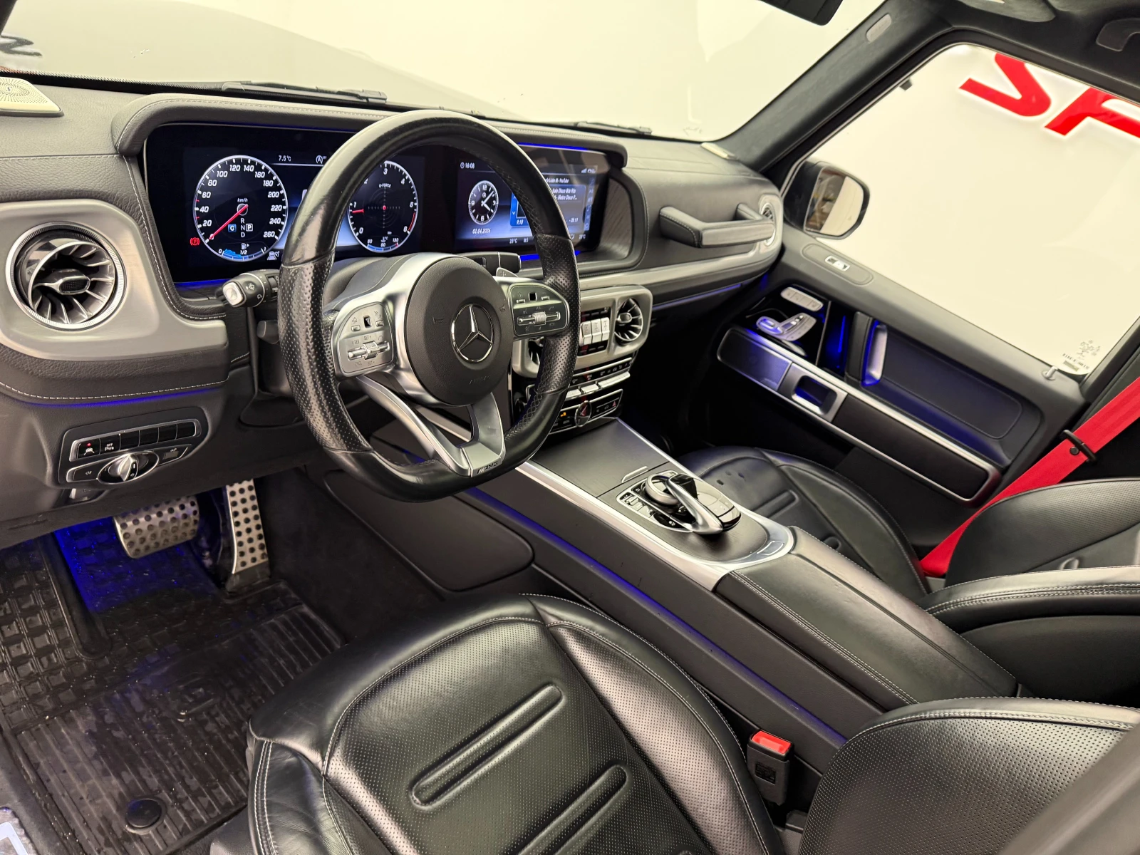 Mercedes-Benz G 400 AMG\Burmester\360\, снимка 9 - Автомобили и джипове - 56016546