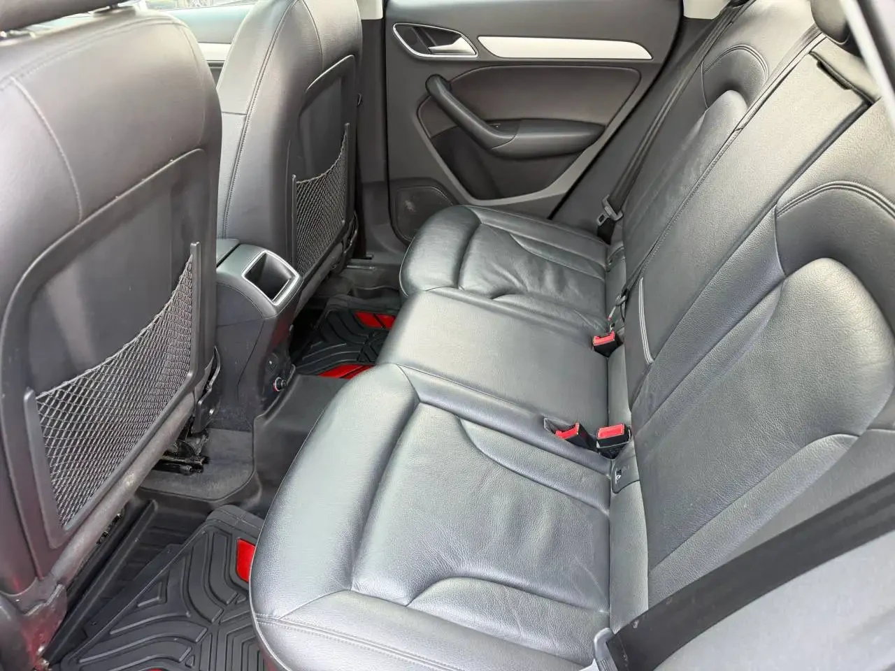 Audi Q3, снимка 17 - Автомобили и джипове - 56226878