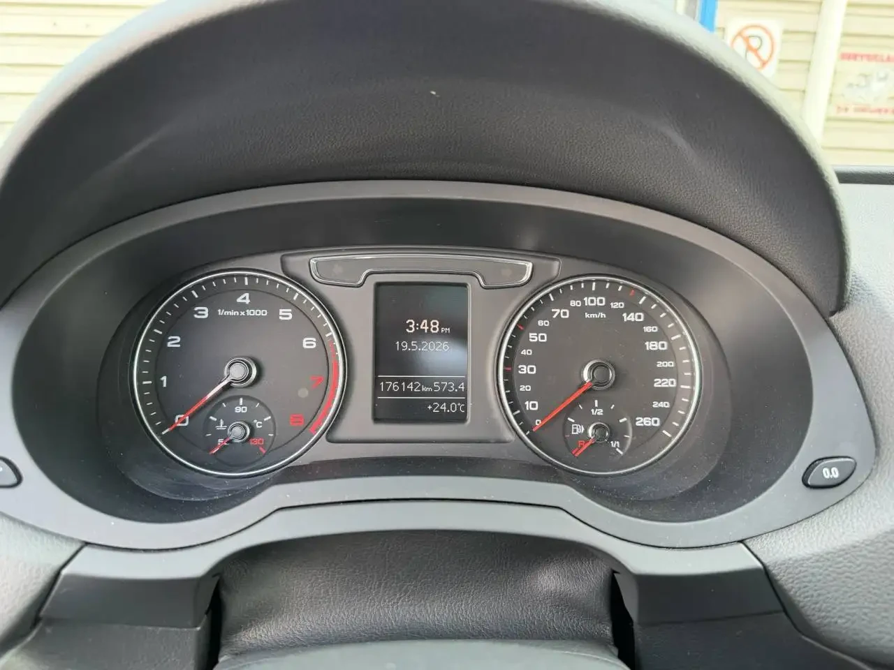 Audi Q3, снимка 7 - Автомобили и джипове - 56226878