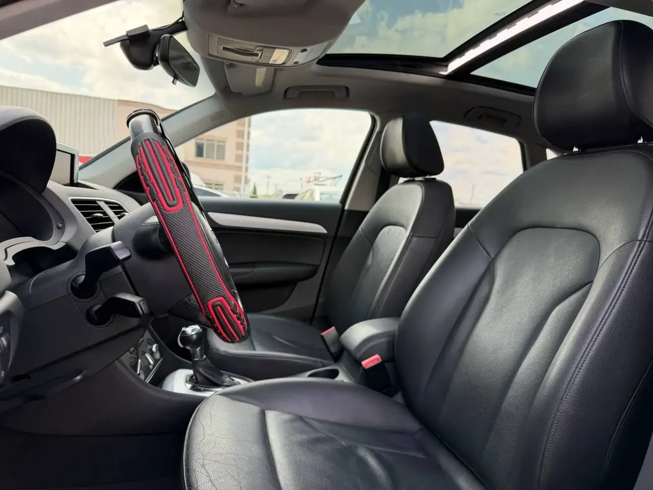Audi Q3, снимка 15 - Автомобили и джипове - 56226878