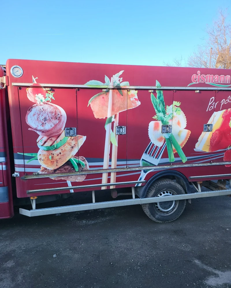 Mercedes-Benz Sprinter 313 Хладилни за сладолед-40 , снимка 6 - Бусове и автобуси - 53166163