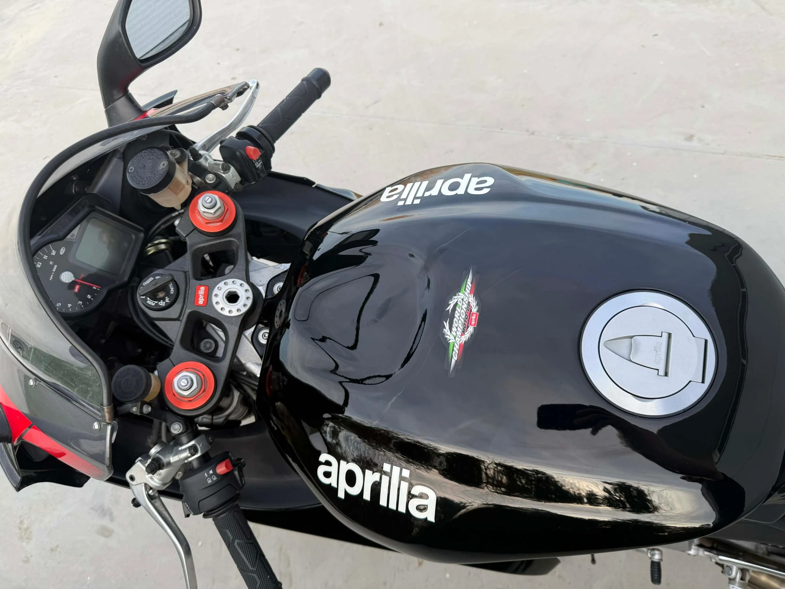 Aprilia RSV4 RSV 1000, снимка 11 - Мотоциклети и мототехника - 54648042